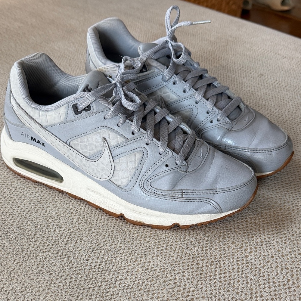 Nike Air Max Light Blue/ Gray Sneakers